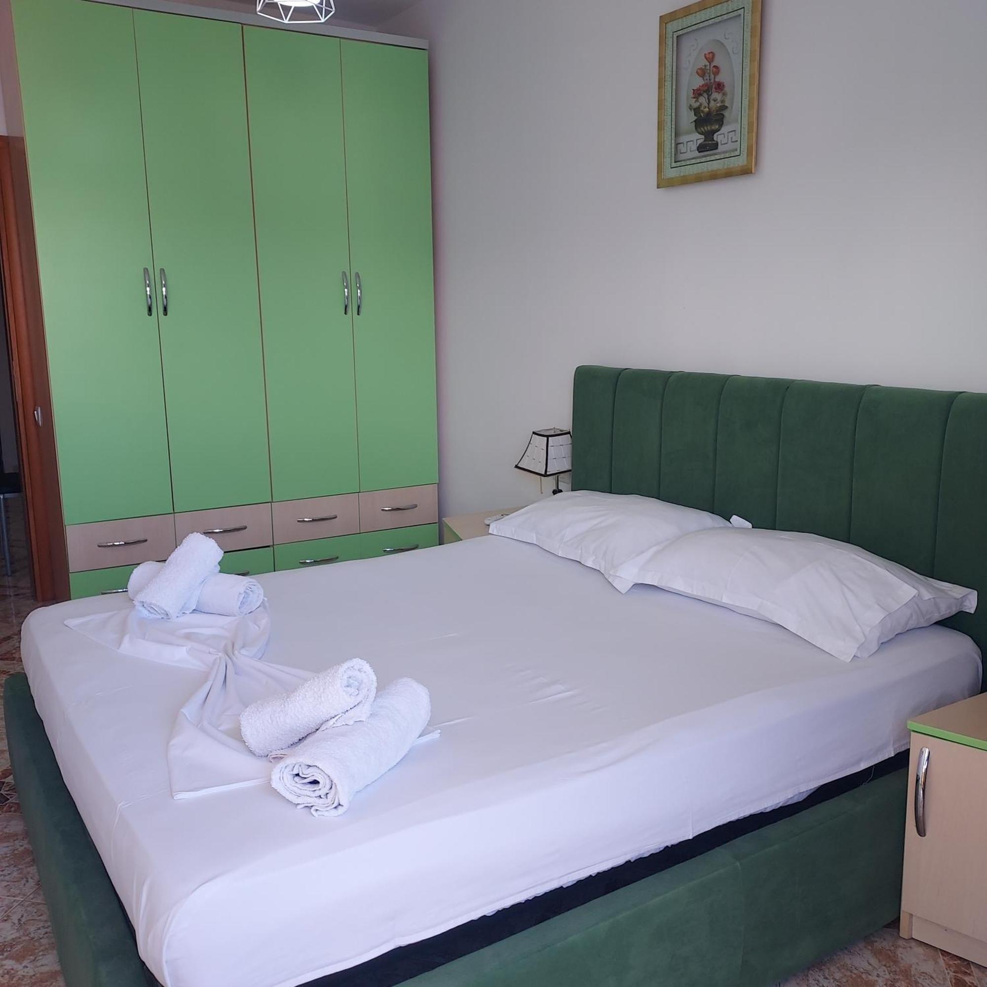 Martin Ferraj Riviera Apartment Vlore Ngoại thất bức ảnh