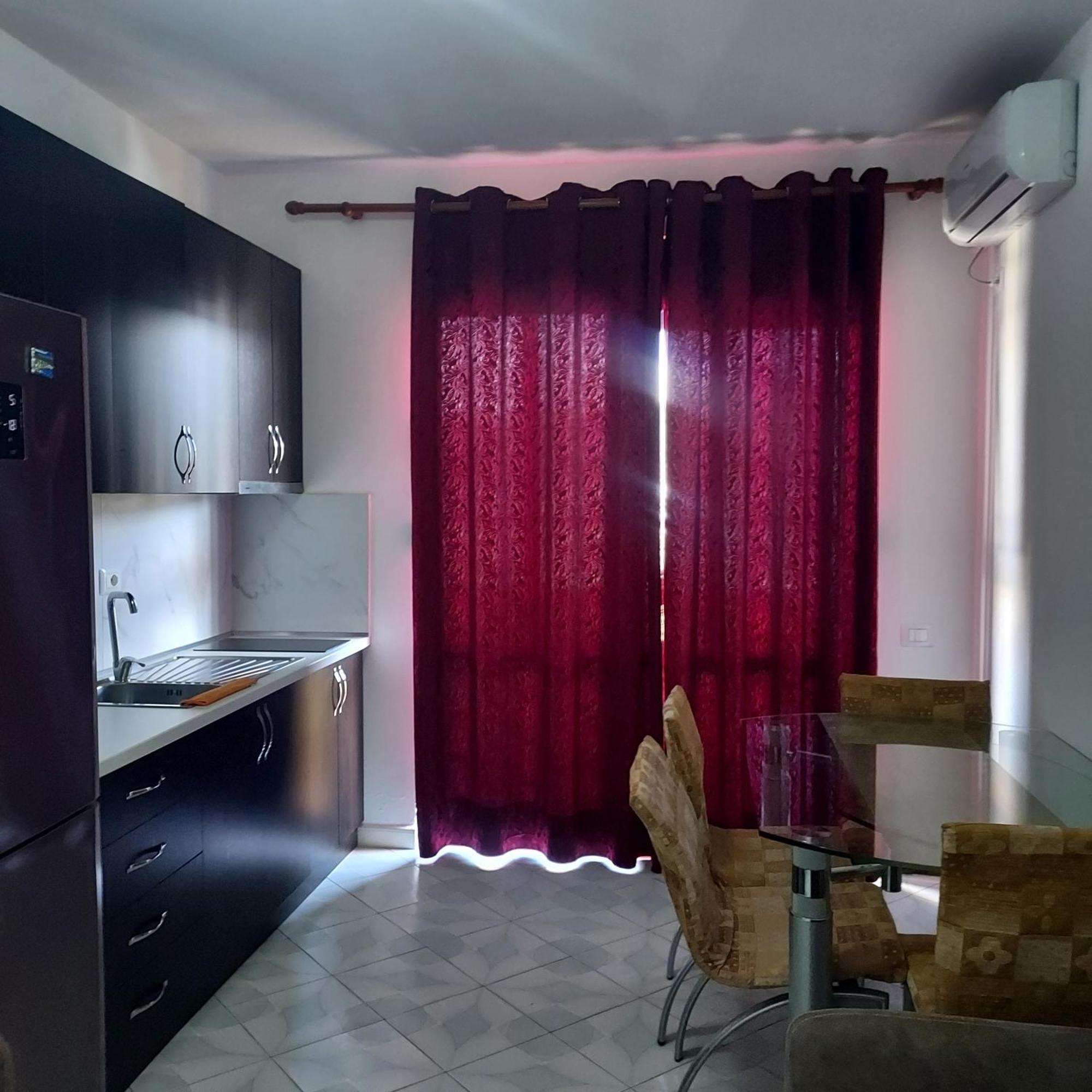 Martin Ferraj Riviera Apartment Vlore Ngoại thất bức ảnh
